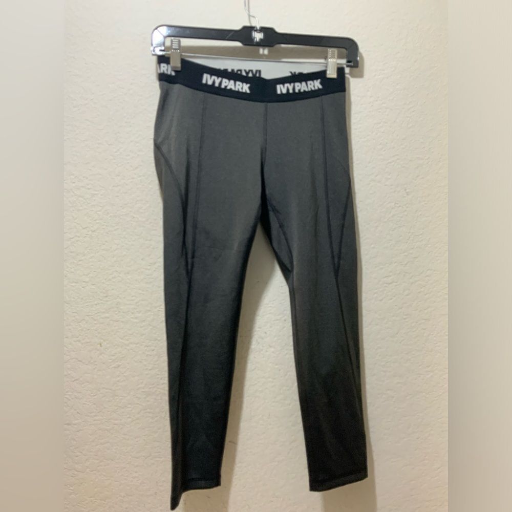 Ivy Park Leggings Dark Gray Small 7/8 Activewear Athleisure Yoga Beyonce